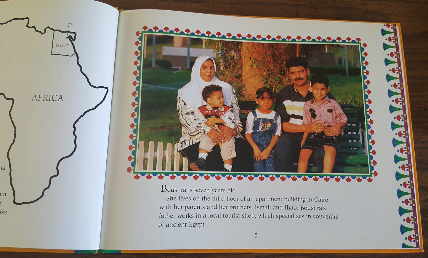 Egypt 3 book set - In an Egyptian City &Egypt A True Book & Egypt Discovering Cultures